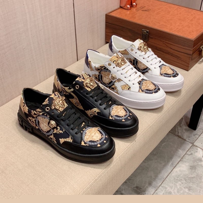 Givenchy Sneakers